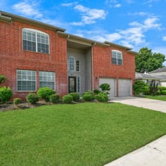 LT Retreat w/ King Bed & Heated Pool | Near IAH