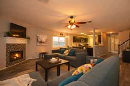 Family-Friendly 6BR Retreat w/ Pool in Houston