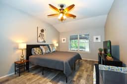 Family-Friendly 6BR Retreat w/ Pool in Houston