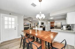 Houston 6BR Near IAH w/ Pool & BBQ