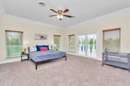 Luxe 6BR Lakehouse w/ Fishing | Near IAH