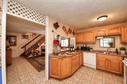 Texas-Themed 2BR Retreat | EV Charger | Sleeps 6