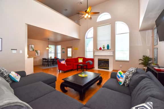 WO Spacious Retreat w/ King Bed & Pool | Sleeps 22 - Image 1