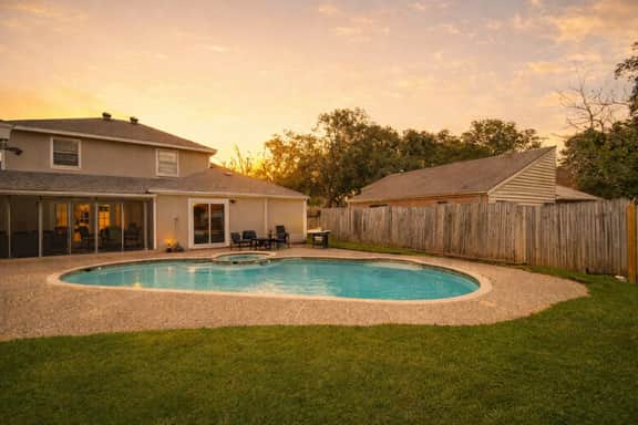 Lux Home w/ Heated Pool & Spa: 30 Min to Downtown