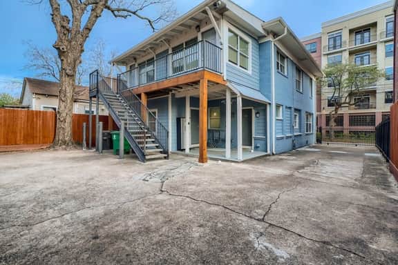 Midtown Houston Retreat | Walk to Nightlife Unit 2