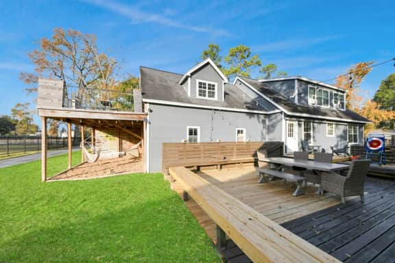 Retreat-Style 4BR with Pool in Spring | Main House