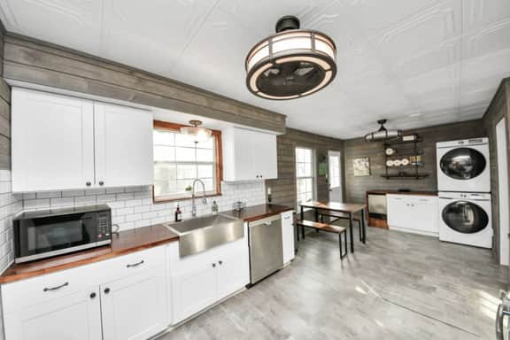 Retreat-Style 4BR with Pool in Spring | Main House
