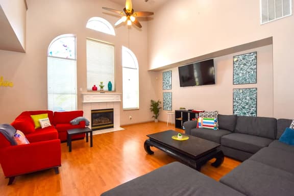 Spacious 7BR Houston Home w/ Pool, Game Room & BBQ